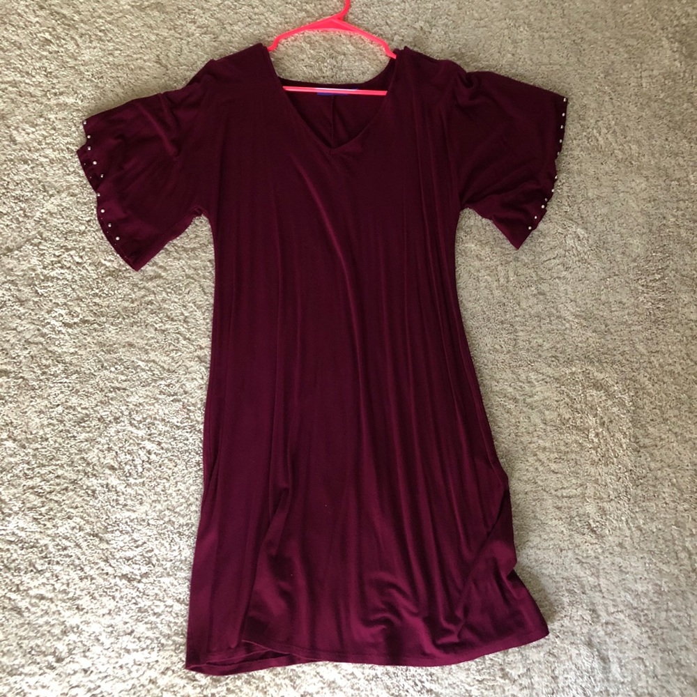 Maroon Short sleeve dress